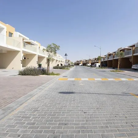 Corner 3Bedroom Townhouse In Avencia Cluster Dh2-3
